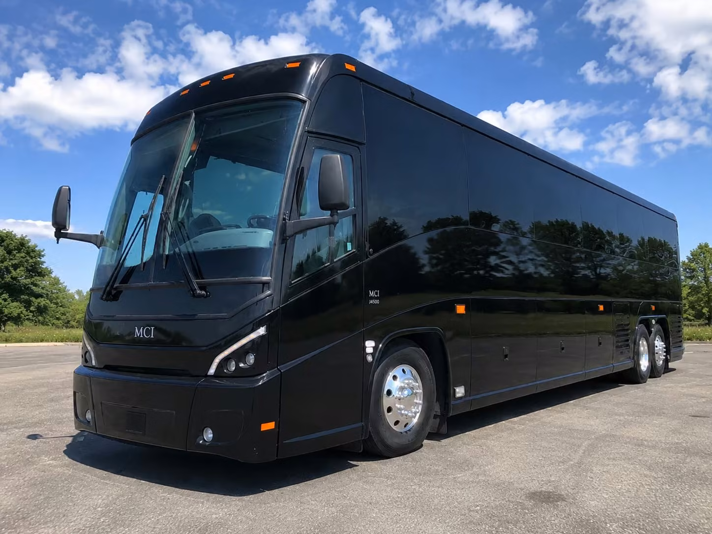 asheville wedding event transportation that keeps every guest on schedule