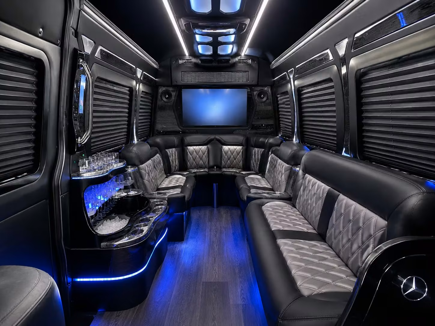charterbusasheville com can handle school and group field trip transportation around asheville